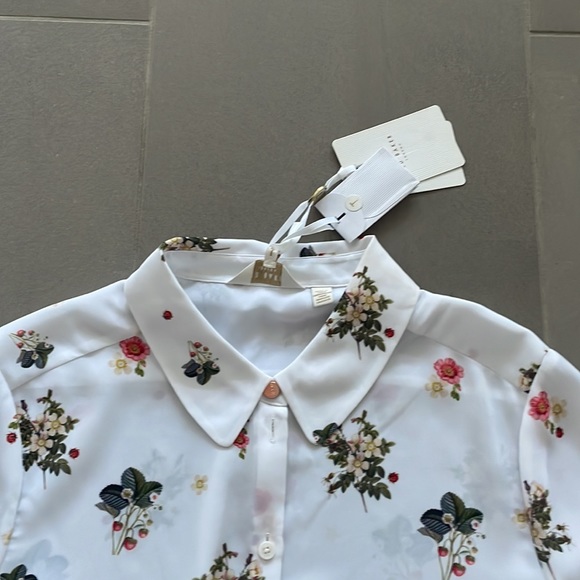 Ted Baker lady bug & berries print blouse NWT - Picture 6 of 15
